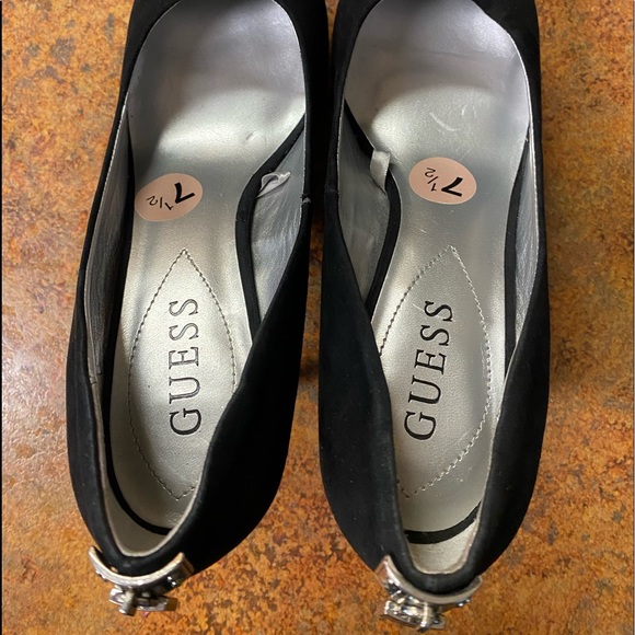 Guess platform stilettos shoes with lock SZ 7 1/2 - Picture 4 of 6